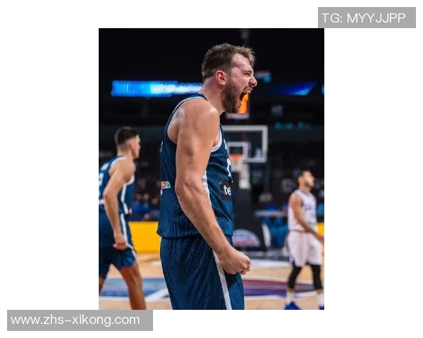 东契奇罚球失误遗憾错过赛季首场50分里夫斯无奈呼喊罚进一个啊 东契奇罚球失误遗憾错过赛季首场50分里夫斯无奈呼喊罚进一个啊