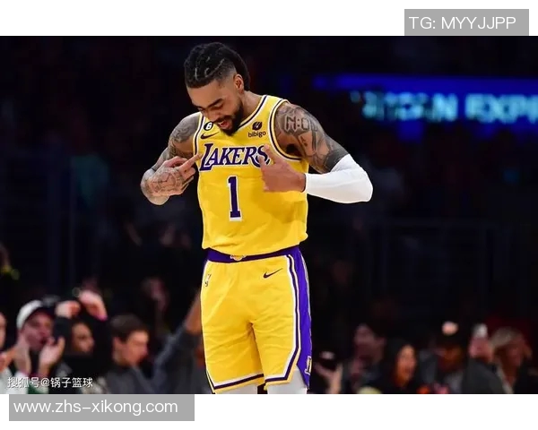 浓眉谈拉塞尔选择湖人：他愿意冒险放弃更高薪水